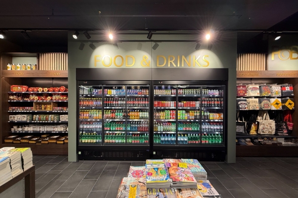 Food & Beverage